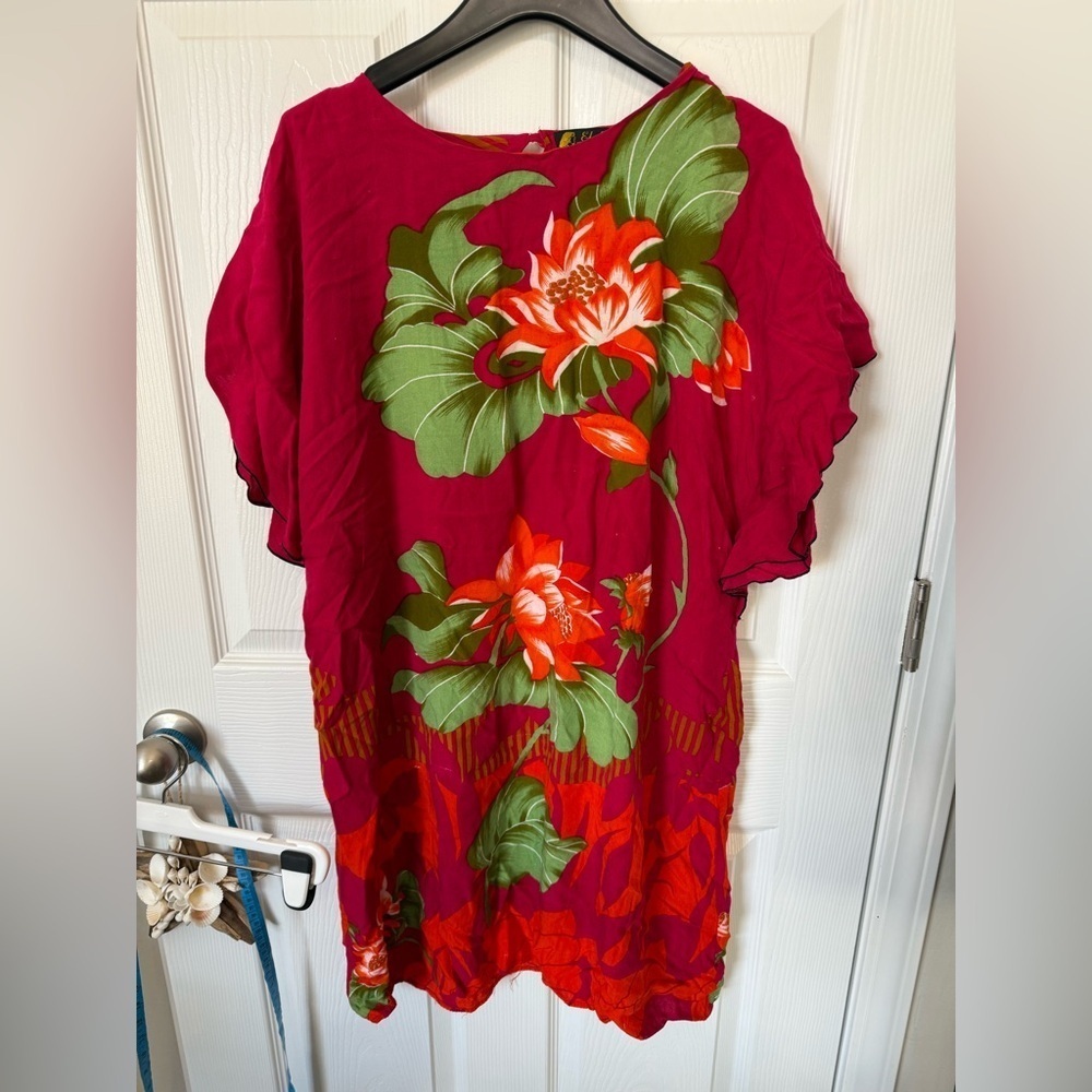 Vintage Elok Dress Floral Red Batik Muumuu MUMU Resort Bali Tulum Indonesia